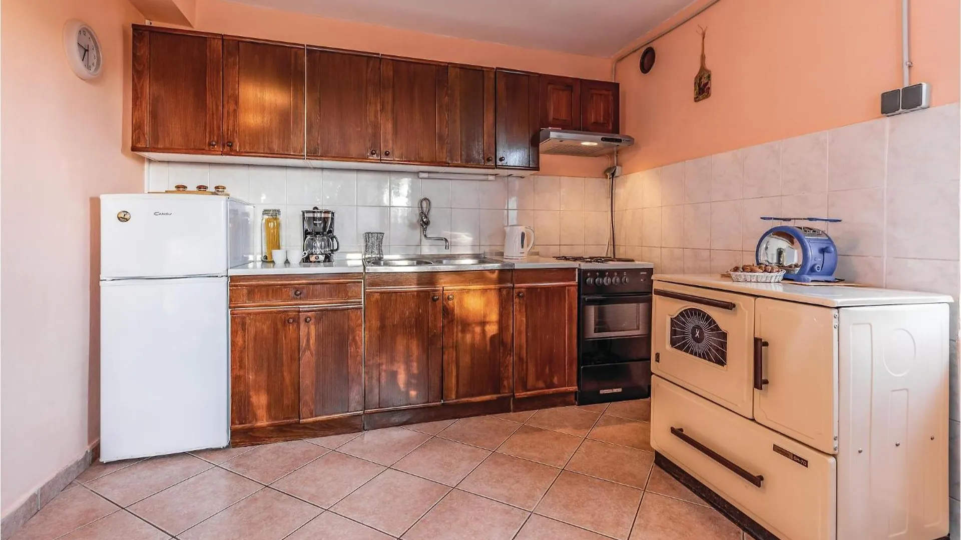 1 Bedroom Pet Friendly Home In Sisan Croatia