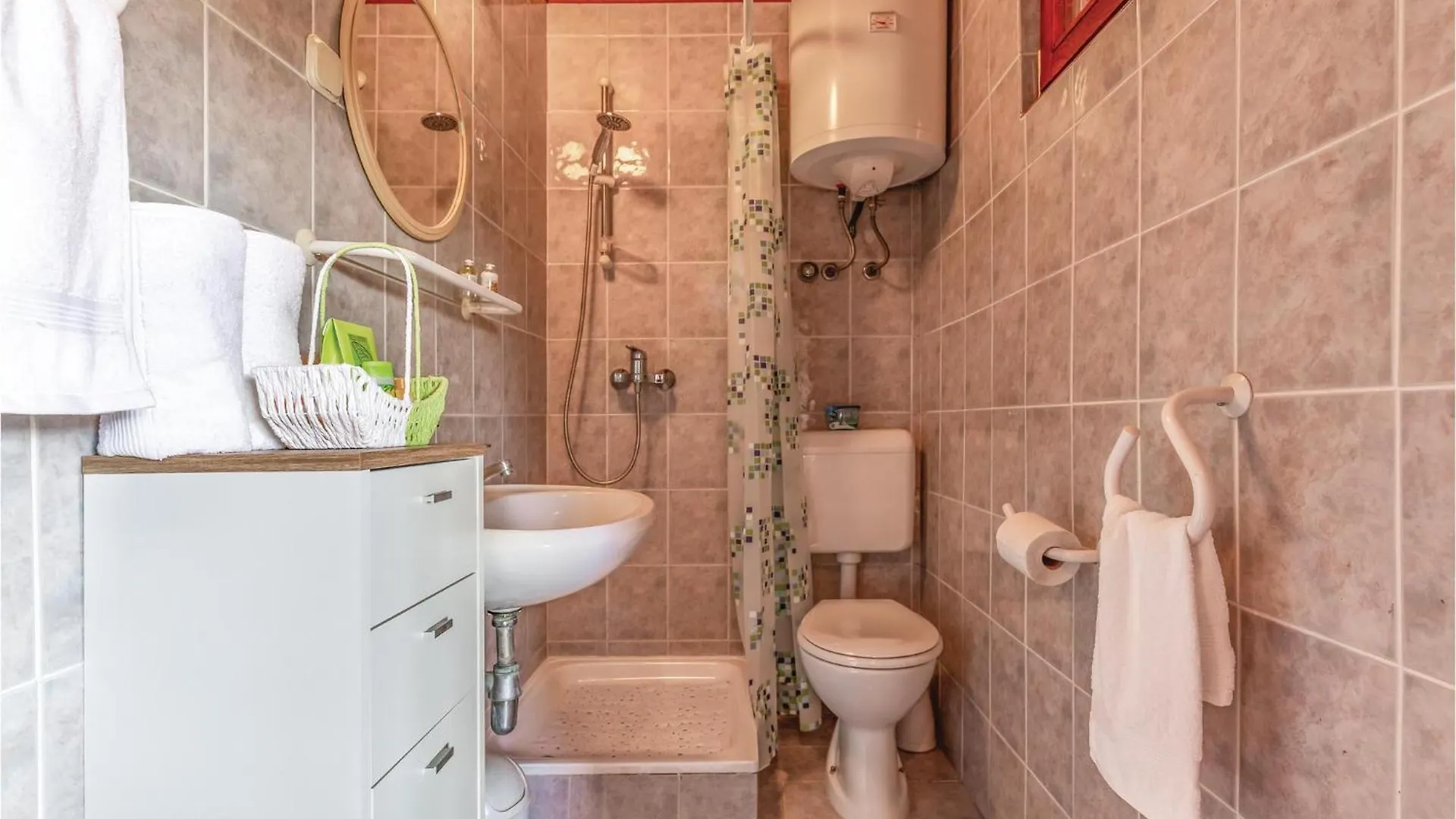 1 Bedroom Pet Friendly Home In Sisan 0*,  Croatia